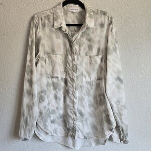Bella Dahl L Two Pocket‎ Classic Button Down Long Sleeve